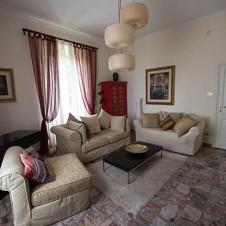 Incantevole Appartamento A Perugia Luaran gambar