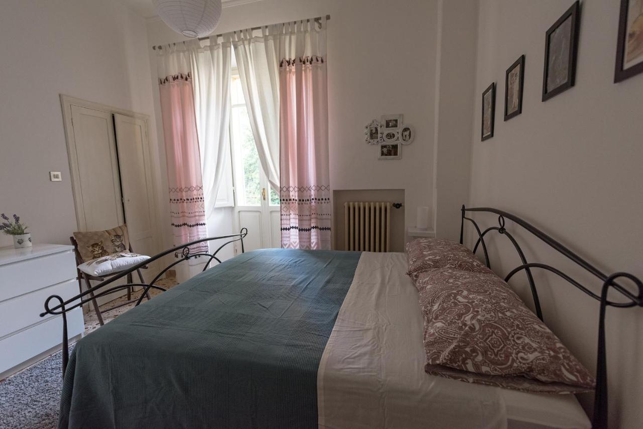 Incantevole Appartamento A Perugia Luaran gambar